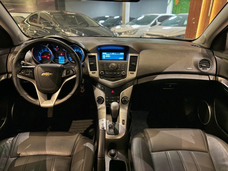 CRUZE 1.8 LT 16V FLEX 4P AUTOMÁTICO - 2013 - NOVO HAMBURGO