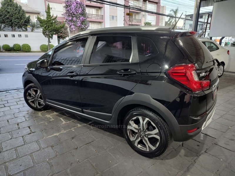 WRV 1.5 LX 16V FLEXONE GASOLINA 5P AUTOMÁTICO - 2018 - CAXIAS DO SUL