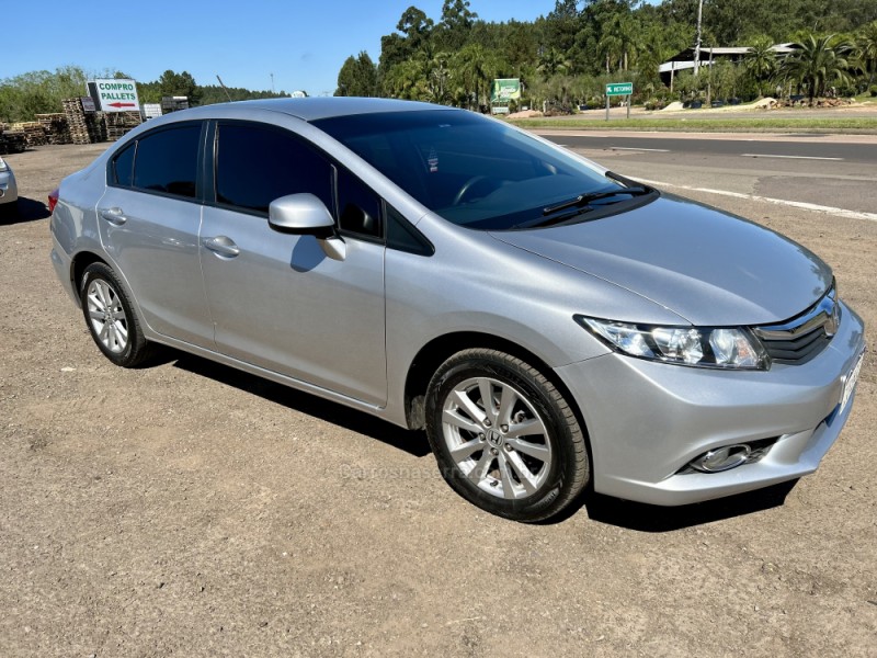 CIVIC 1.8 LXS 16V FLEX 4P AUTOMÁTICO - 2015 - SãO SEBASTIãO DO CAí