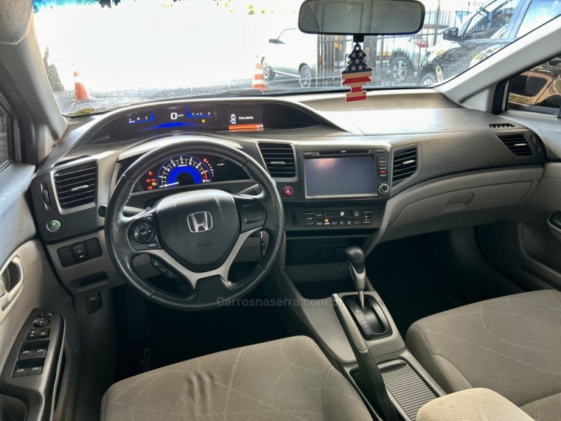 CIVIC 1.8 LXS 16V FLEX 4P AUTOMÁTICO - 2015 - SãO SEBASTIãO DO CAí