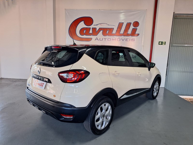 CAPTUR 1.6 LIFE 16V FLEX 4P AUTOMÁTICO - 2018 - CAXIAS DO SUL