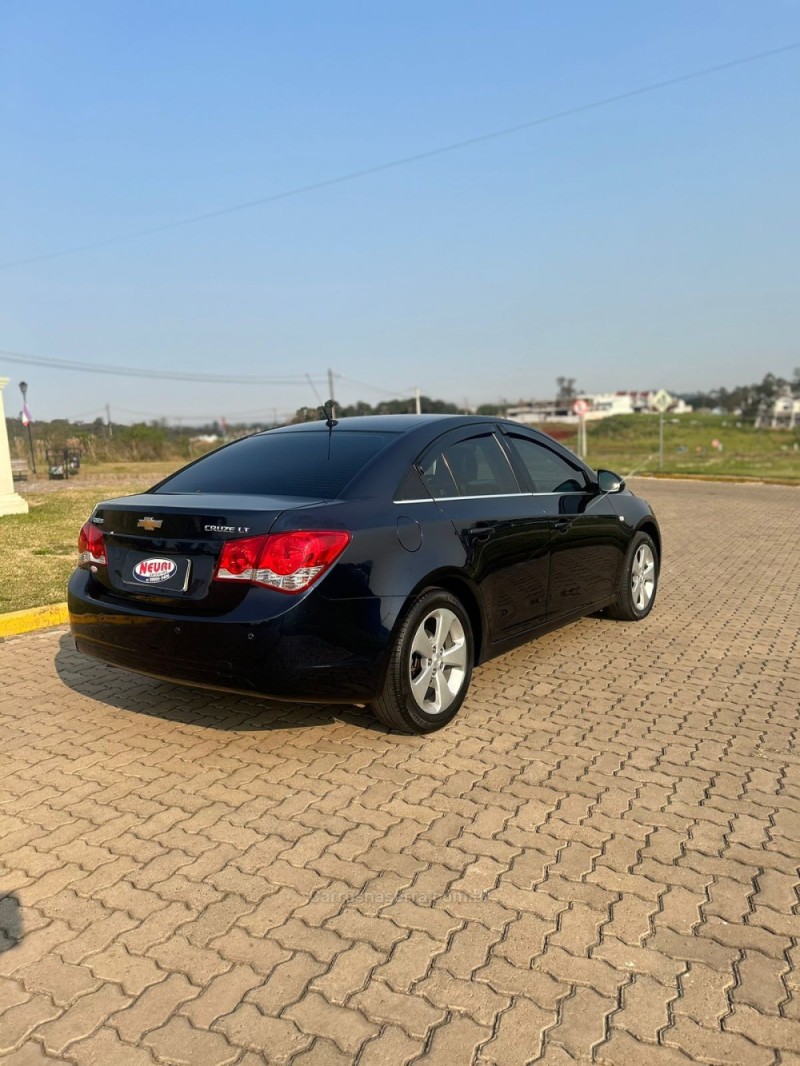 CRUZE 1.8 LT SPORT6 16V FLEX 4P AUTOMÁTICO - 2014 - LAJEADO