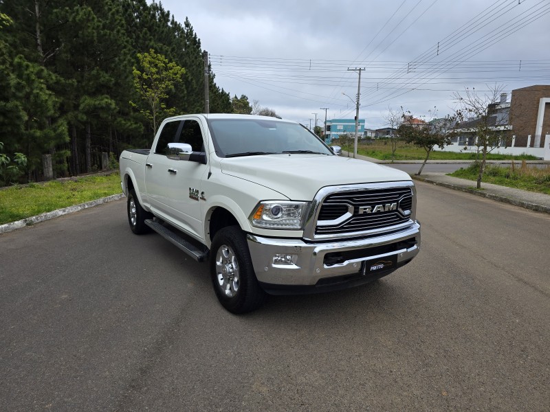 ram 6.7 2500 laramie 4x4 cd i6 turbo diesel 4p automatico 2018 bento goncalves