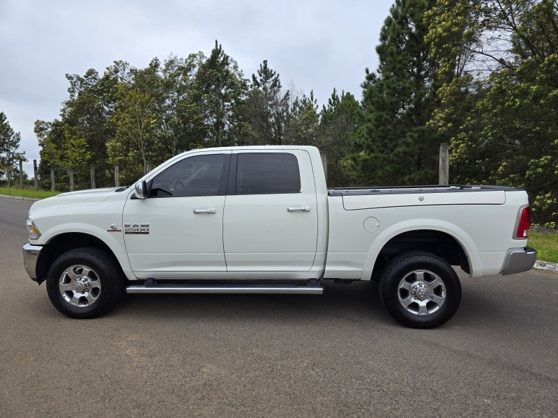 RAM 6.7 2500 LARAMIE 4X4 CD I6 TURBO DIESEL 4P AUTOMÁTICO - 2018 - BENTO GONçALVES