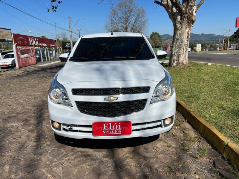 AGILE 1.4 MPFI LTZ 8V FLEX 4P MANUAL - 2011 - DOIS IRMãOS