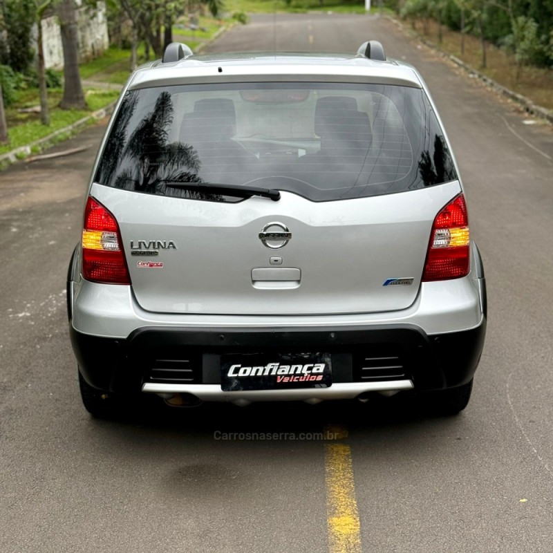 LIVINA 1.8 SL X-GEAR 16V FLEX 4P AUTOMÁTICO - 2014 - CAMPO BOM