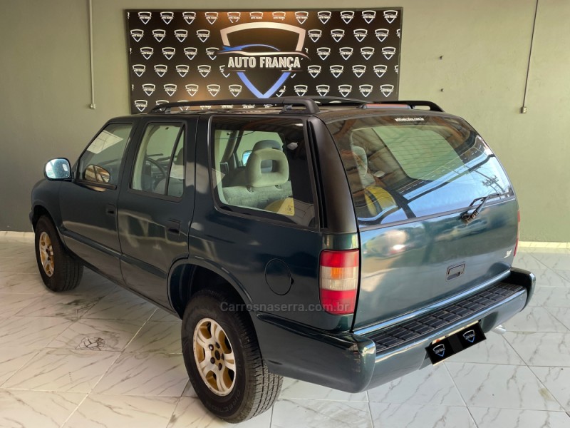 BLAZER 4.3 SFI DLX 4X2 V6 12V GASOLINA 4P MANUAL - 1999 - CAXIAS DO SUL