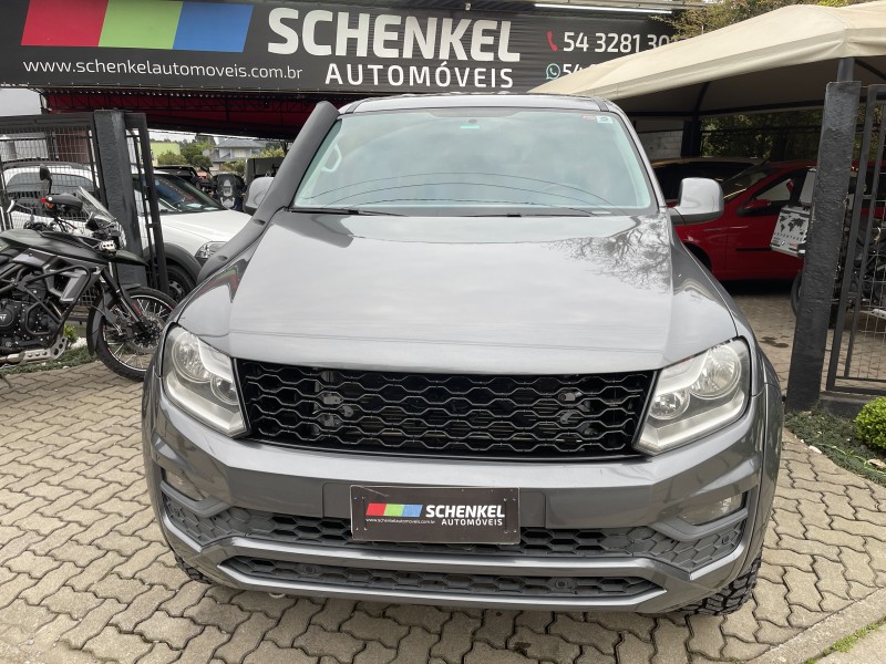 AMAROK 2.0 TRENDLINE 4X4 CD 16V TURBO INTERCOOLER DIESEL 4P AUTOMÁTICO - 2017 - NOVA PETRóPOLIS