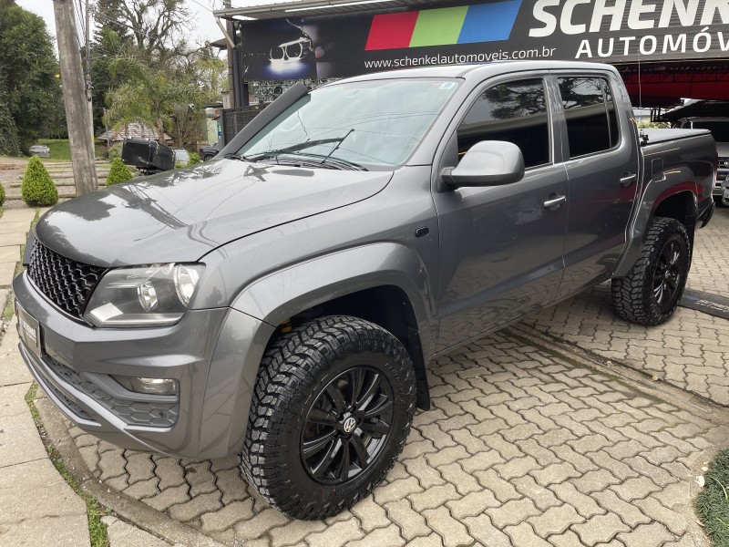 AMAROK 2.0 TRENDLINE 4X4 CD 16V TURBO INTERCOOLER DIESEL 4P AUTOMÁTICO - 2017 - NOVA PETRóPOLIS