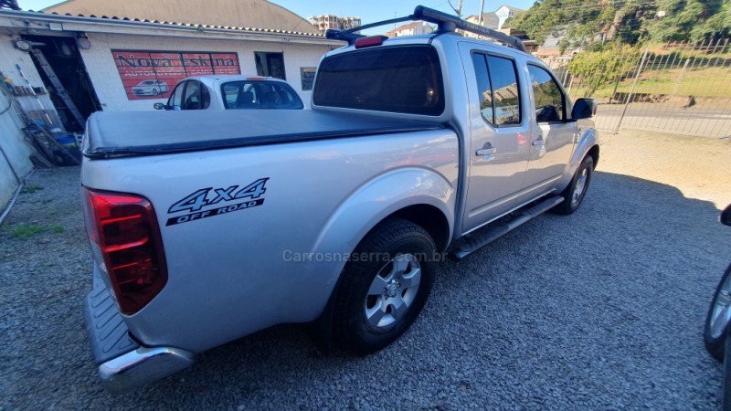 FRONTIER 2.5 LE 4X4 CD TURBO ELETRONIC DIESEL 4P AUTOMÁTICO - 2013 - CAXIAS DO SUL