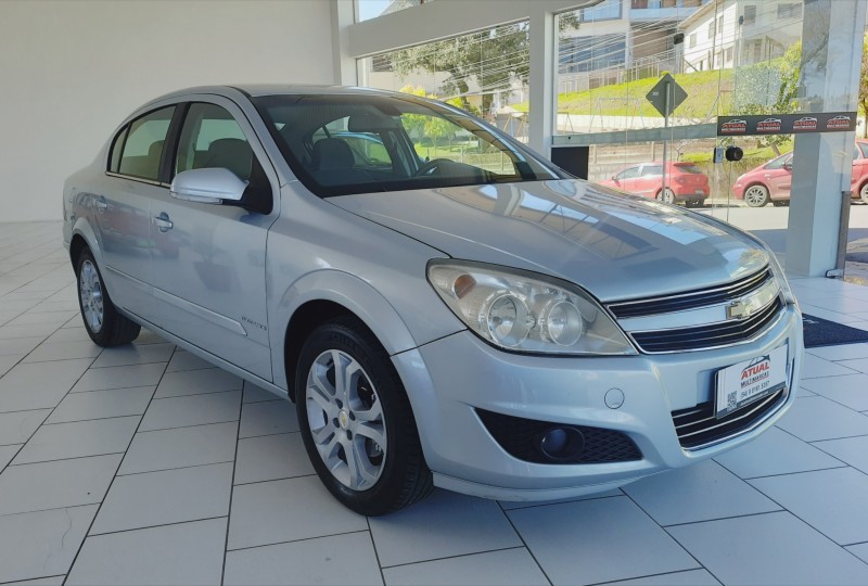 VECTRA 2.0 MPFI ELEGANCE 8V 140CV FLEX 4P AUTOMÁTICO