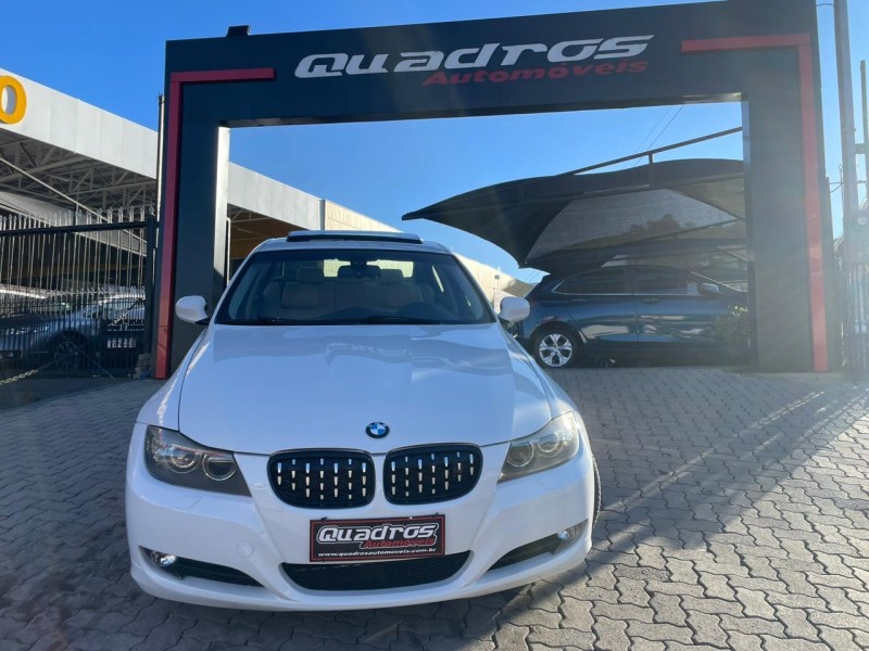 325I 2.5 SEDAN 24V GASOLINA 4P AUTOMÁTICO - 2011 - CAXIAS DO SUL