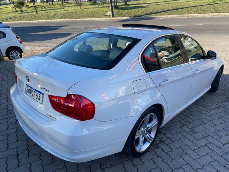 325I 2.5 SEDAN 24V GASOLINA 4P AUTOMÁTICO - 2011 - CAXIAS DO SUL