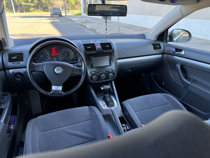 JETTA 2.5 I 20V 170CV GASOLINA 4P TIPTRONIC - 2008 - BENTO GONçALVES