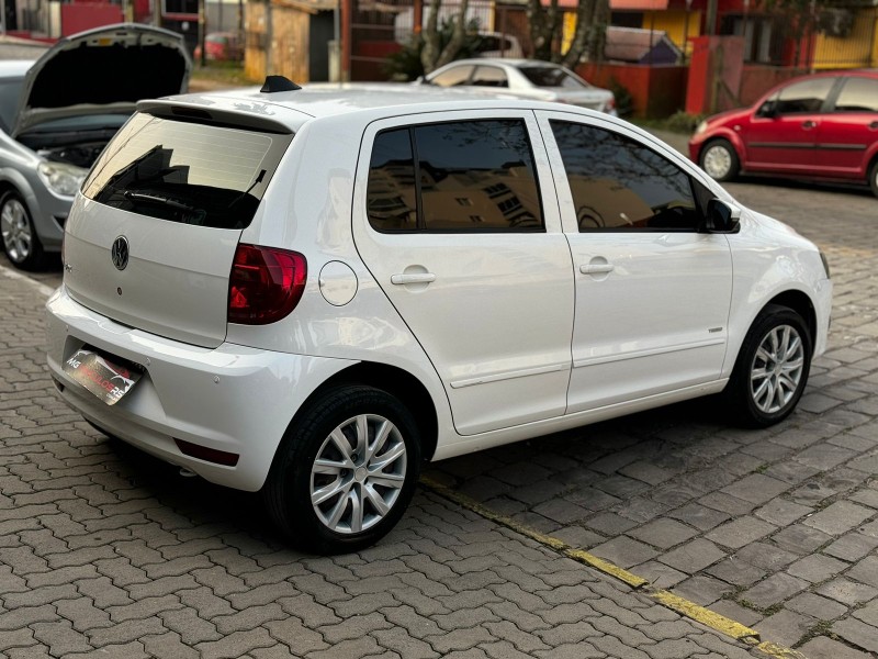 FOX 1.0 MI TREND 8V FLEX 4P MANUAL - 2011 - CAXIAS DO SUL