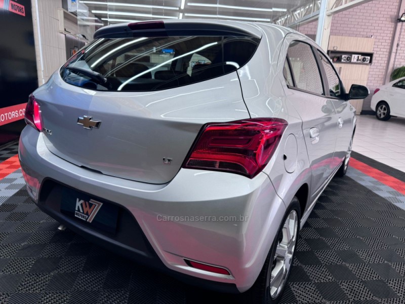 ONIX 1.0 LT PLUS 8V FLEX 4P MANUAL - 2019 - NOVO HAMBURGO