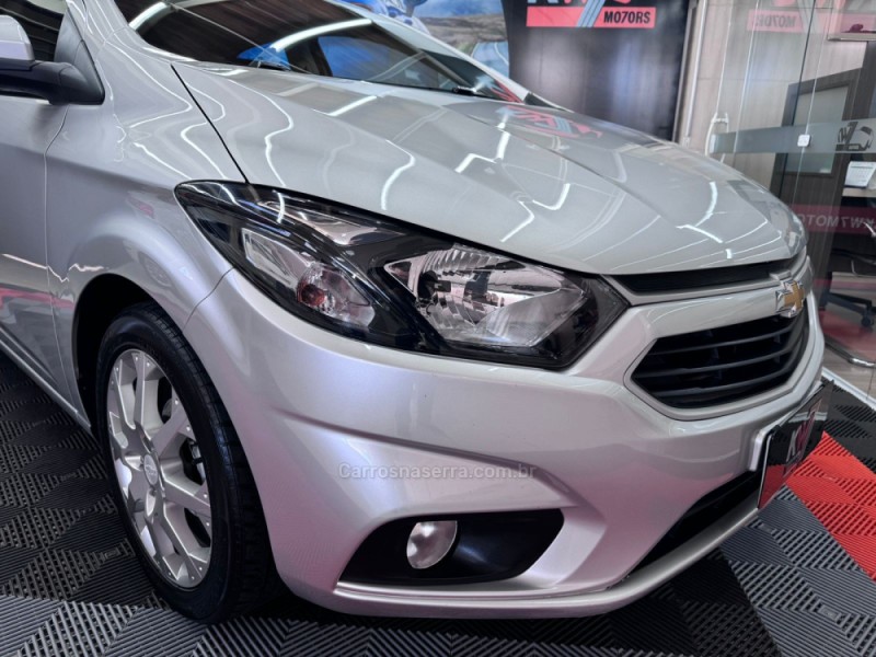 ONIX 1.0 LT PLUS 8V FLEX 4P MANUAL - 2019 - NOVO HAMBURGO