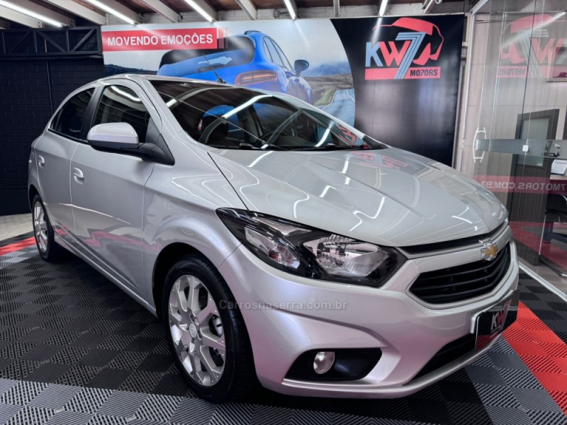 ONIX 1.0 LT PLUS 8V FLEX 4P MANUAL - 2019 - NOVO HAMBURGO