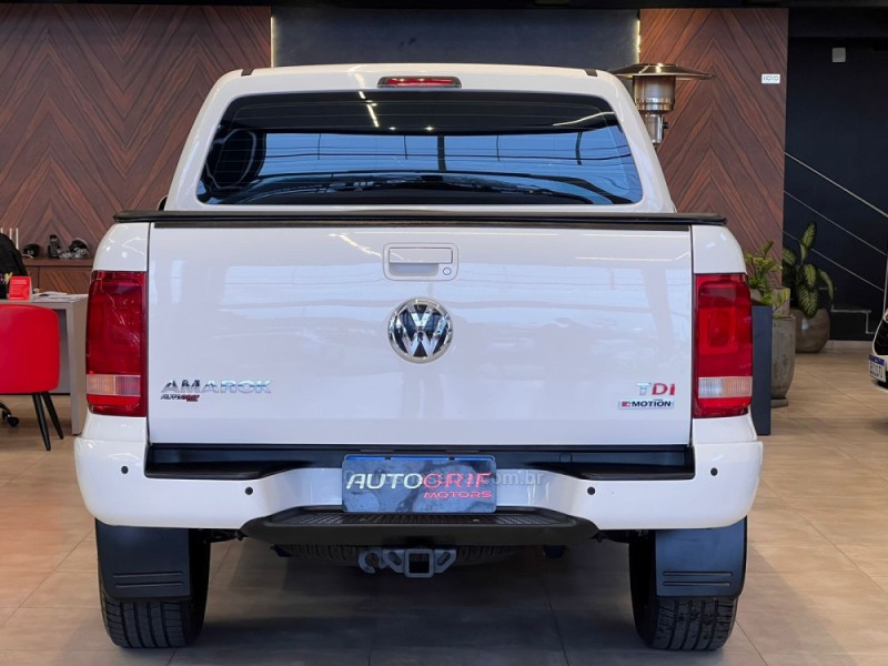 AMAROK 2.0 TRENDLINE 4X4 CD 16V TURBO INTERCOOLER DIESEL 4P AUTOMÁTICO - 2018 - CAMPO BOM