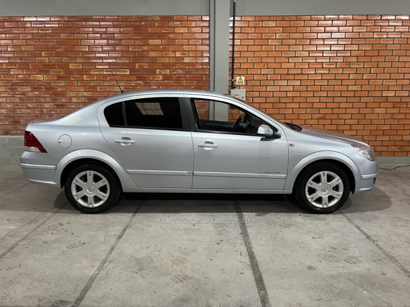 VECTRA 2.0 MPFI ELEGANCE 8V FLEX 4P MANUAL - 2009 - BENTO GONçALVES