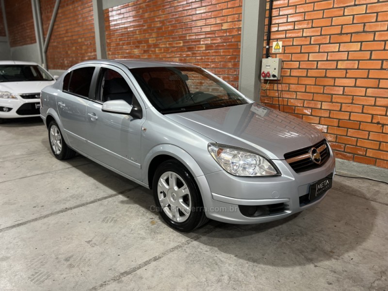 VECTRA 2.0 MPFI ELEGANCE 8V FLEX 4P MANUAL - 2009 - BENTO GONçALVES