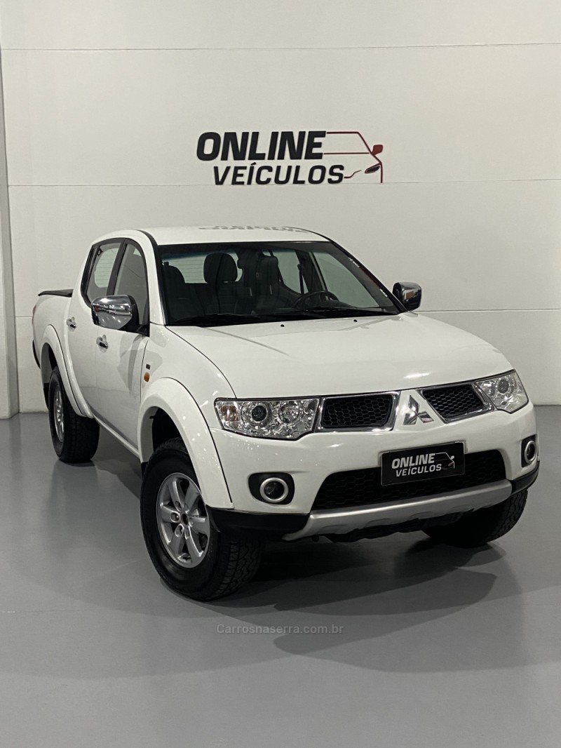 L200 TRITON 3.2 HPE 4X4 CD 16V TURBO INTERCOOLER DIESEL 4P AUTOMÁTICO - 2013 - FARROUPILHA