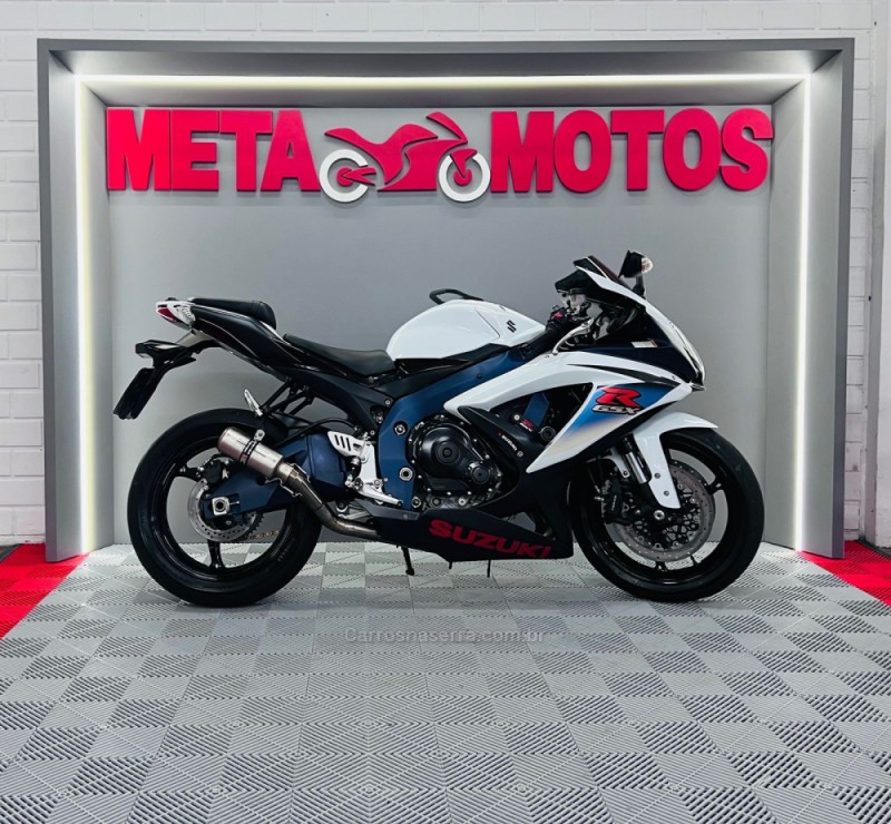 GSXR 750 - 2013 - CAMPO BOM