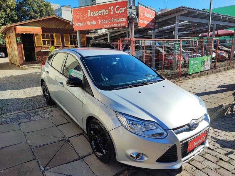 FOCUS 1.6 SE 16V FLEX 4P AUTOMÁTICO - 2014 - FARROUPILHA