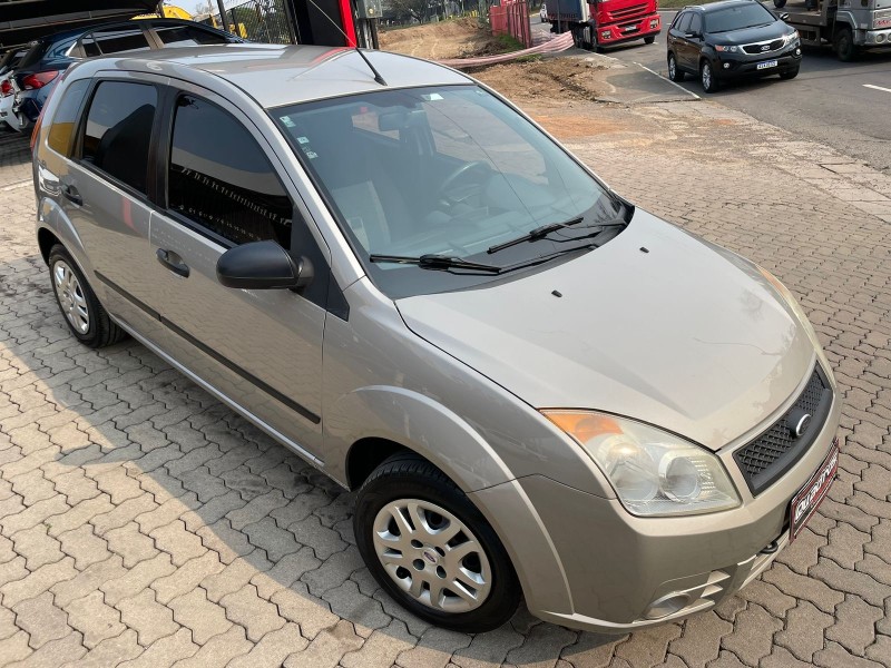 FIESTA 1.0 MPI CLASS 8V FLEX 4P MANUAL - 2008 - CAXIAS DO SUL