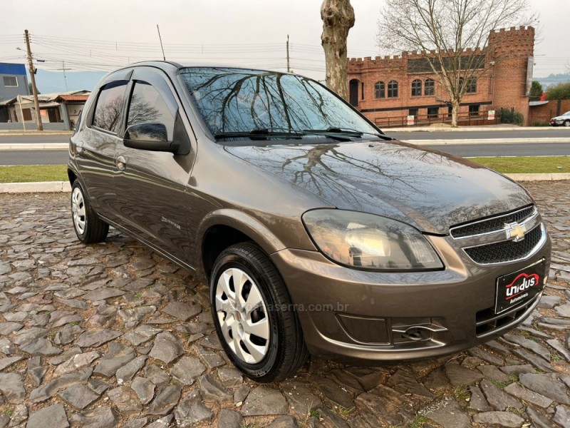 CELTA 1.0 MPFI ADVANTAGE 8V FLEX 4P MANUAL - 2014 - DOIS IRMãOS