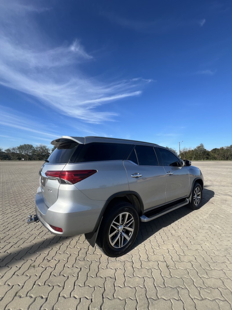 HILUX SW4 2.8 SRX 4X4 16V TURBO INTERCOOLER DIESEL 4P AUTOMÁTICO - 2019 - ANTôNIO PRADO