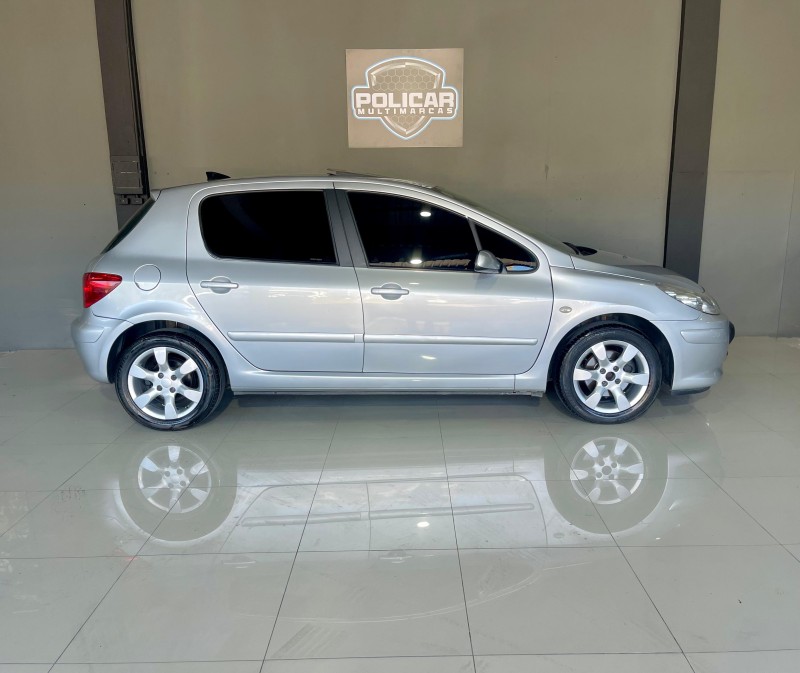 307 1.6 SOLEIL 16V GASOLINA 4P MANUAL - 2011 - CAXIAS DO SUL