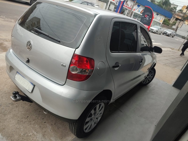 FOX 1.6 MI PLUS 8V FLEX 4P MANUAL - 2006 - CAXIAS DO SUL