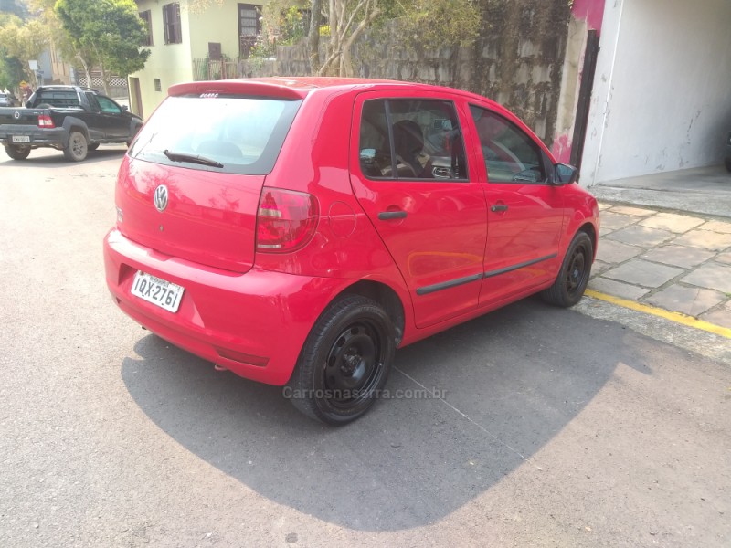 FOX 1.0 MI 8V FLEX 4P MANUAL - 2011 - VERANóPOLIS