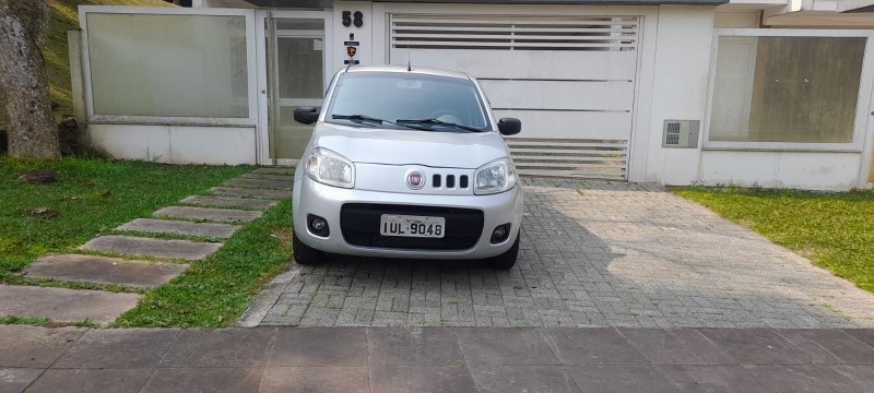 UNO 1.0 EVO VIVACE 8V FLEX 4P MANUAL - 2014 - FARROUPILHA