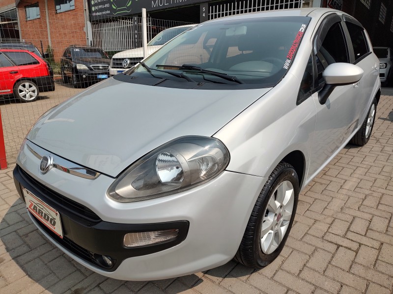 PUNTO 1.4 ATTRACTIVE 8V FLEX 4P MANUAL