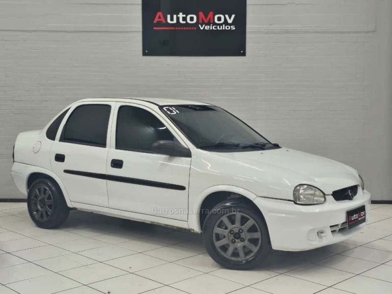 CORSA 1.0 MPFI CLASSIC SEDAN 8V GASOLINA 4P MANUAL - 2001 - CAXIAS DO SUL