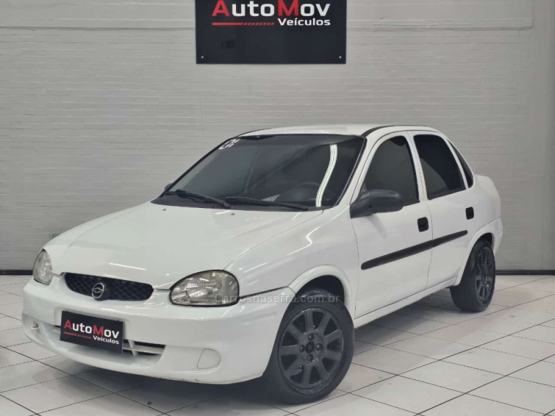 CORSA 1.0 MPFI CLASSIC SEDAN 8V GASOLINA 4P MANUAL - 2001 - CAXIAS DO SUL