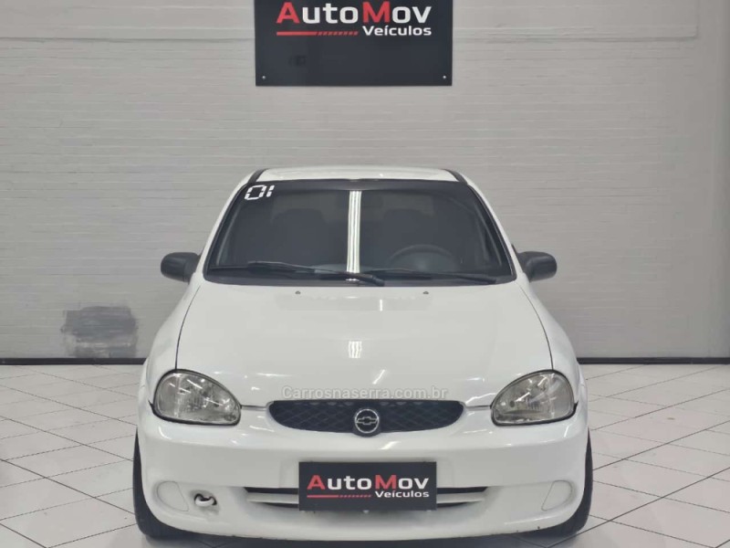 CORSA 1.0 MPFI CLASSIC SEDAN 8V GASOLINA 4P MANUAL - 2001 - CAXIAS DO SUL