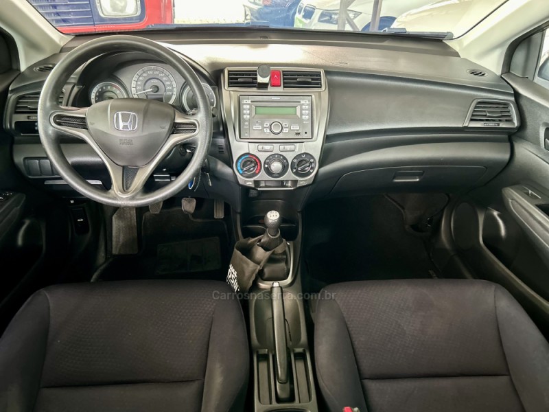 CITY 1.5 DX 16V FLEX 4P MANUAL - 2014 - SãO SEBASTIãO DO CAí