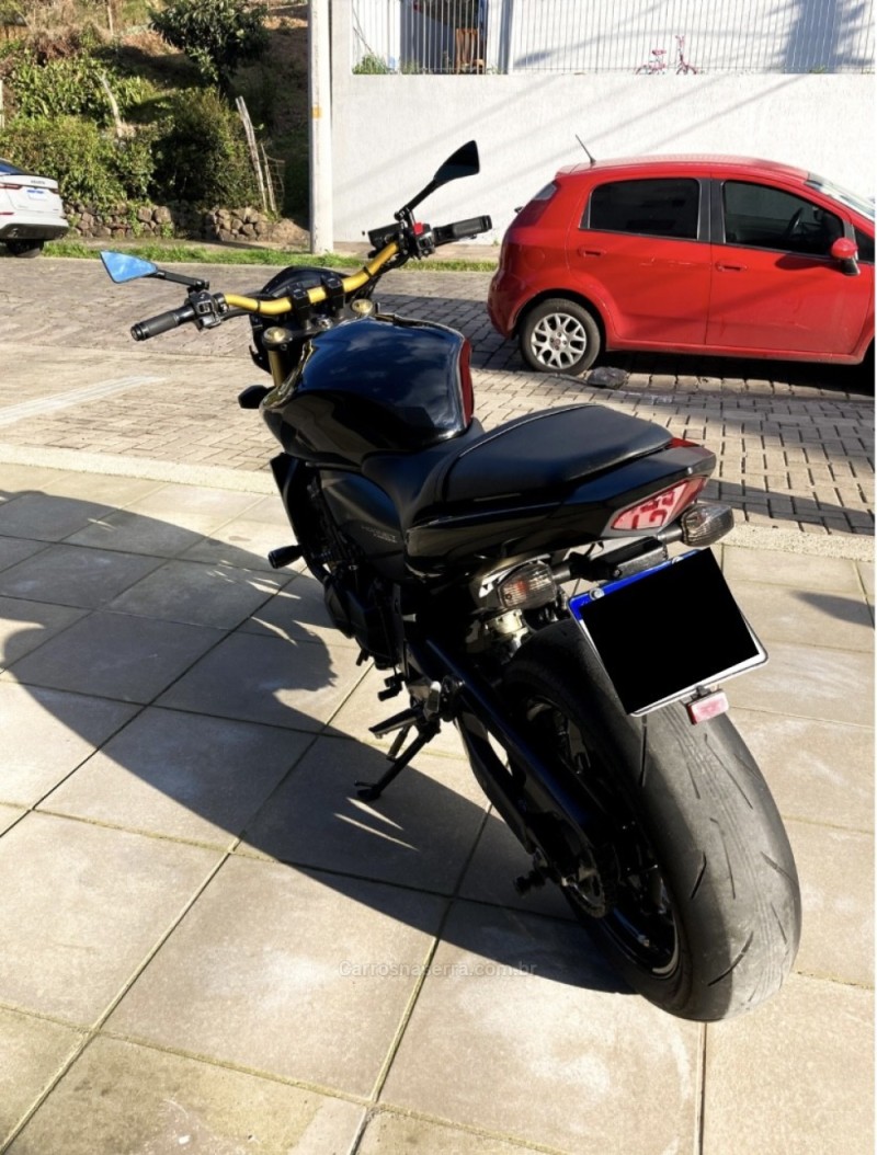 CB 600F HORNET - 2012 - BENTO GONçALVES