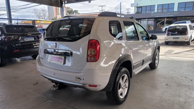 DUSTER 1.6 DYNAMIQUE 4X2 16V FLEX 4P MANUAL - 2013 - SANTA CRUZ DO SUL