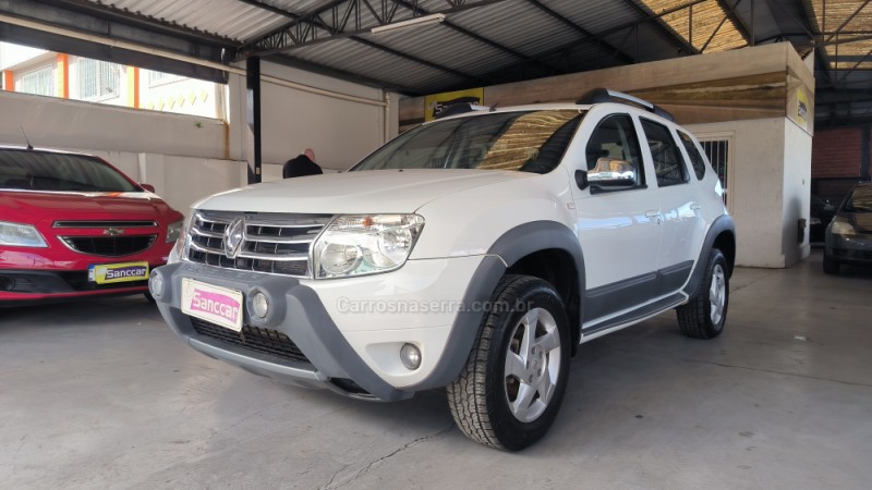 DUSTER 1.6 DYNAMIQUE 4X2 16V FLEX 4P MANUAL - 2013 - SANTA CRUZ DO SUL