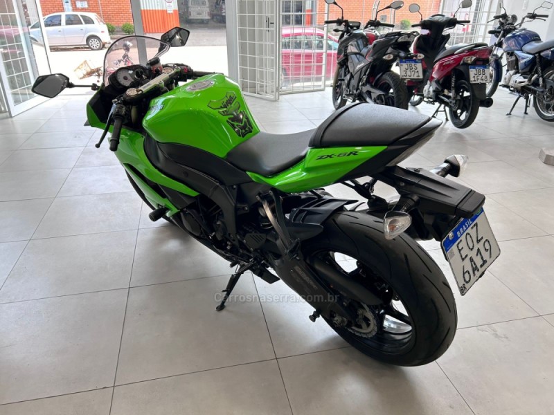 NINJA ZX-6R 600CC  - 2010 - ANTôNIO PRADO