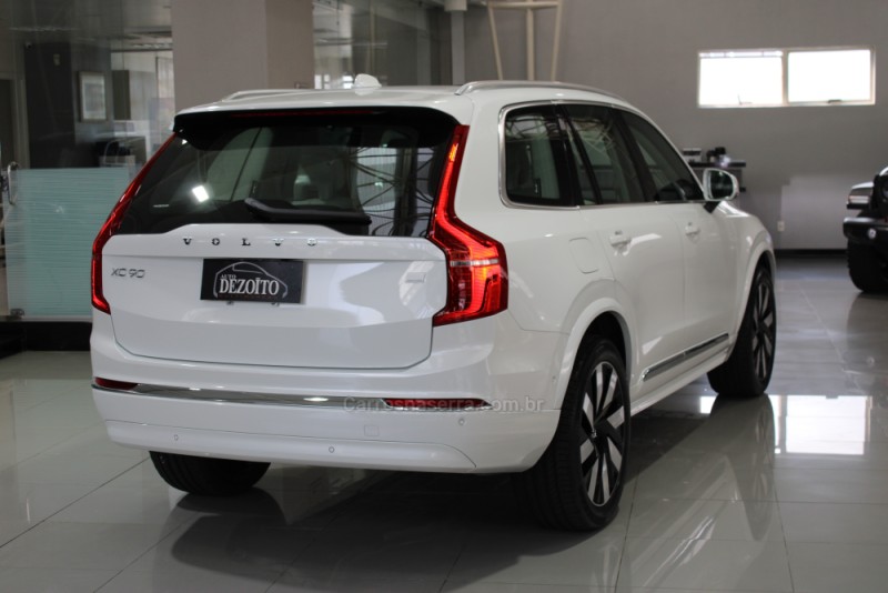 XC90 2.0 T8 RECHARGE ULTIMATE AWD HÍBRIDA 4P AUTOMÁTICA - 2024 - CAXIAS DO SUL