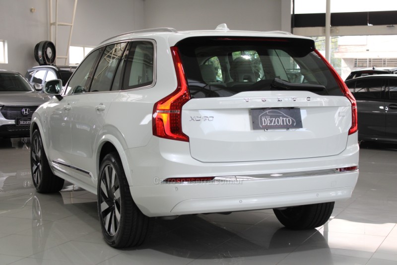 XC90 2.0 T8 RECHARGE ULTIMATE AWD HÍBRIDA 4P AUTOMÁTICA - 2024 - CAXIAS DO SUL