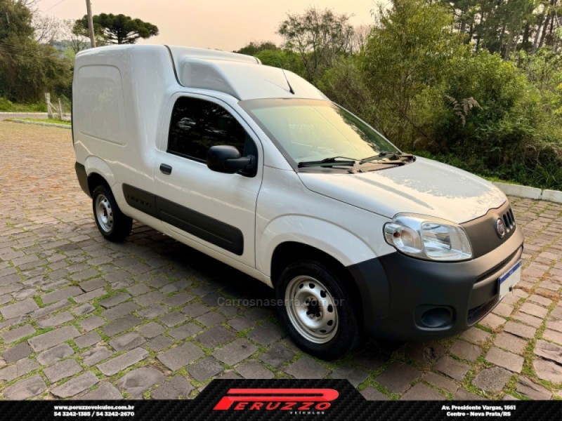 FIORINO 1.4 HARD WORKING FURGÃO EVO 8V FLEX 2P MANUAL - 2021 - NOVA PRATA