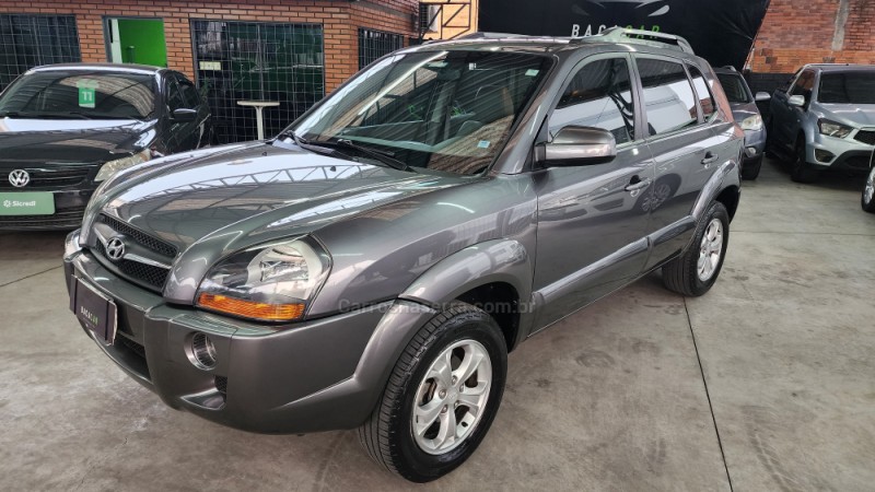 TUCSON 2.0 MPFI GLS 16V 143CV 2WD FLEX 4P AUTOMÁTICO - 2016 - CAXIAS DO SUL