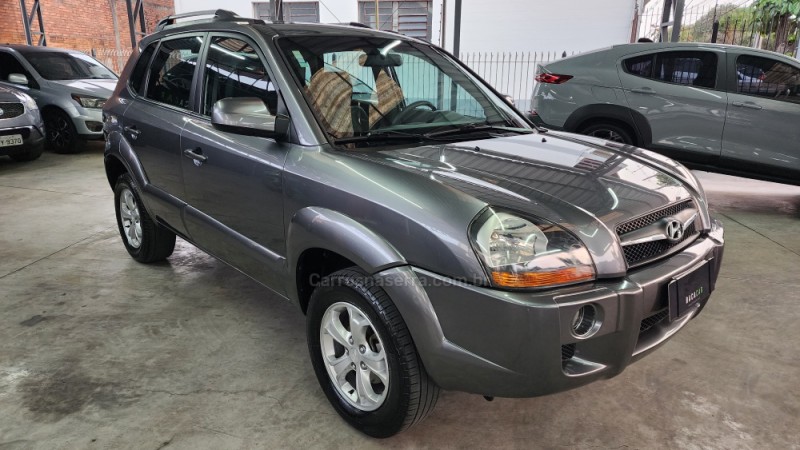 TUCSON 2.0 MPFI GLS 16V 143CV 2WD FLEX 4P AUTOMÁTICO