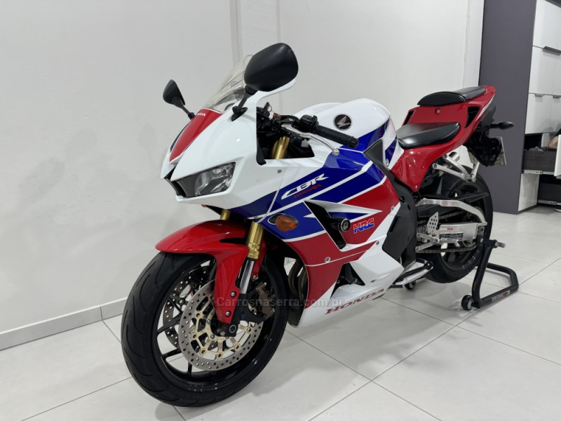 CBR 600RR ABS - 2014 - BENTO GONçALVES